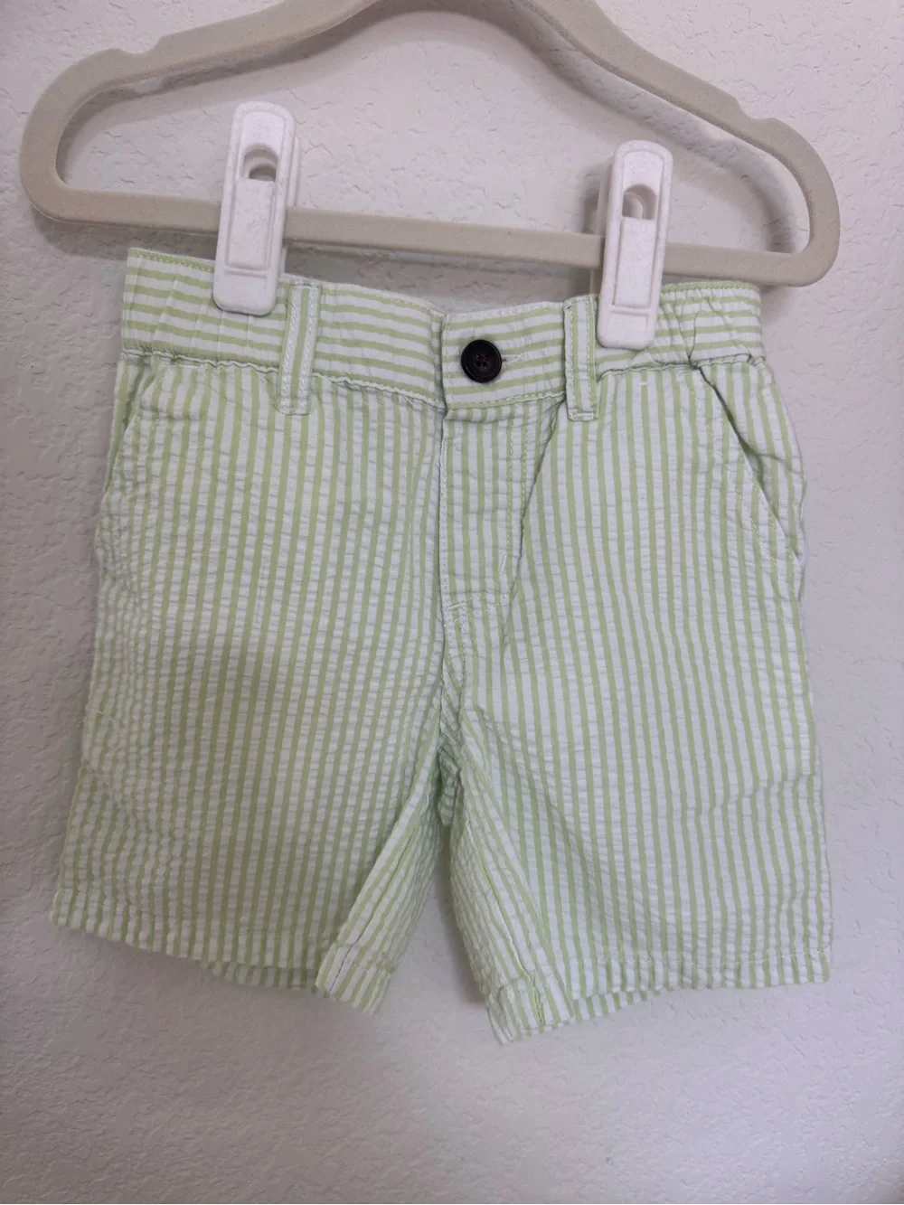 Gymboree Light Green and White Seersucker Stripe Shorts